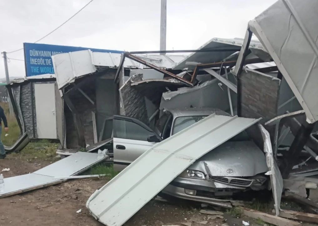 İnegöl'de korkutan kaza!