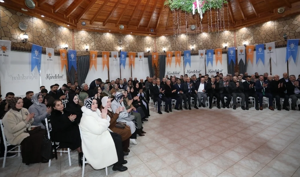 AK Parti İnegöl Teşkilatı Bayramlaştı