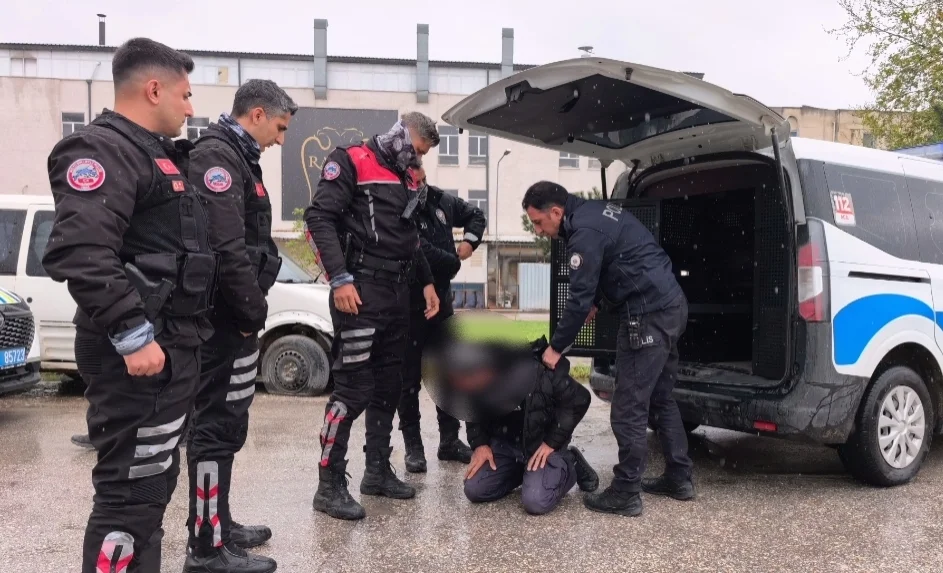 Biber gazıyla etkisiz hale getirildi!