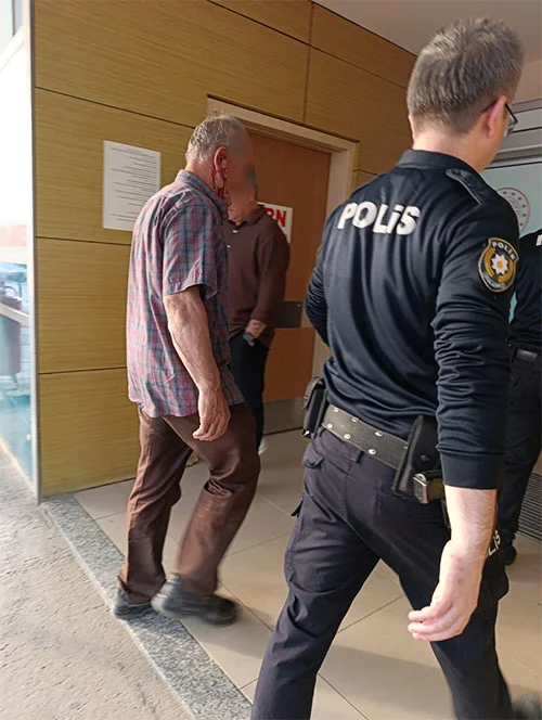İnegöl'de gergin anlar! Komşular arasında ... İnegöl'de gergin anlar! Komşular arasında ...