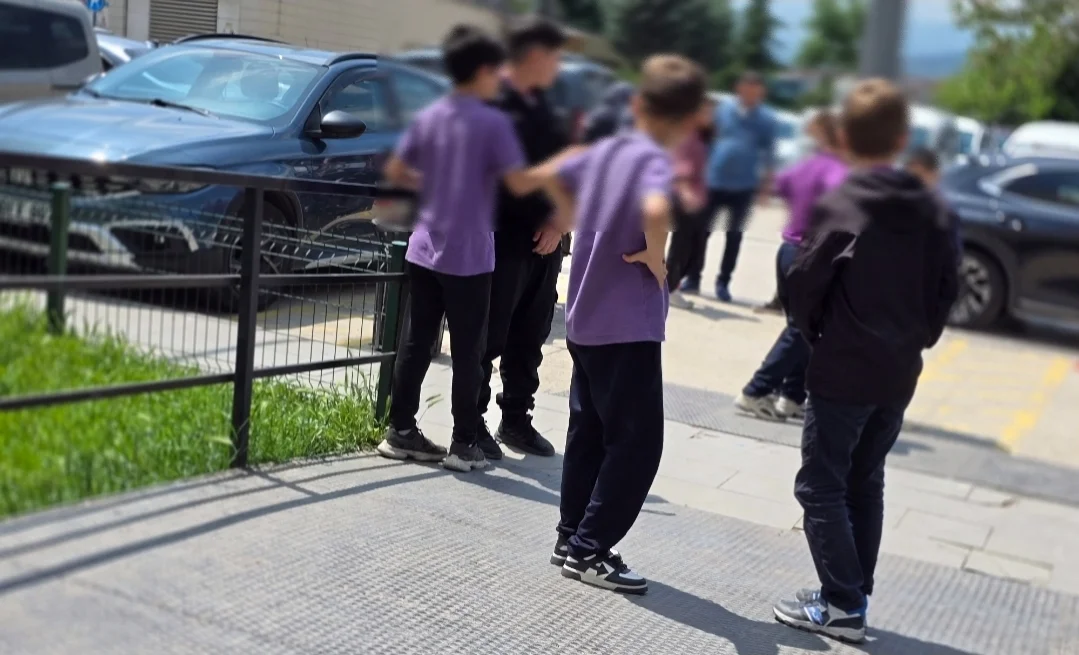 İnegöl'de çok sayıda öğrenci zehirlendi!