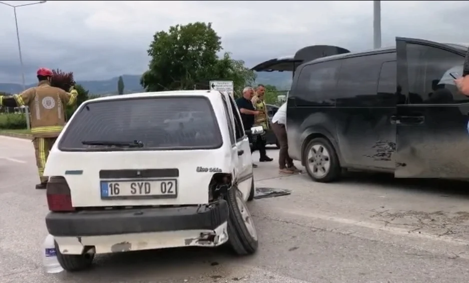 'Kaza Kavşağı'nda bir kaza daha!