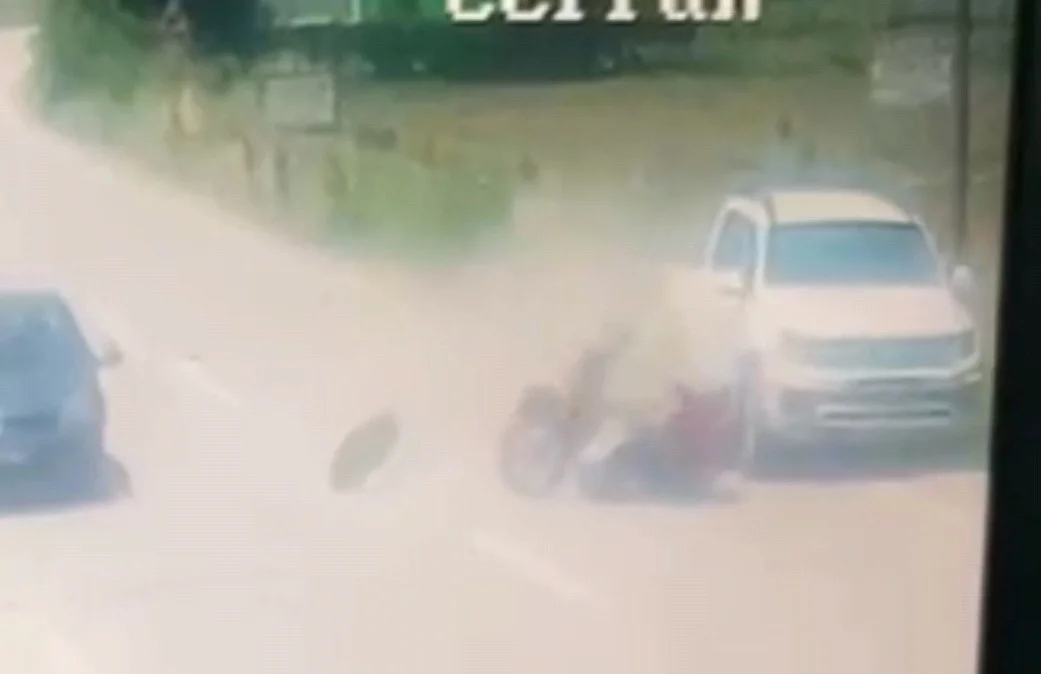 Kaza anı güvenlik kamerasında