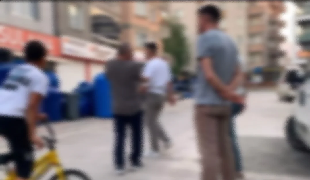İnegöl'de silahlı kavga!