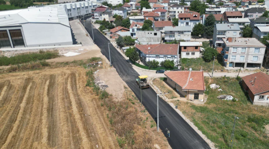 İnegöl'de Zambak Caddesi yenileniyor
