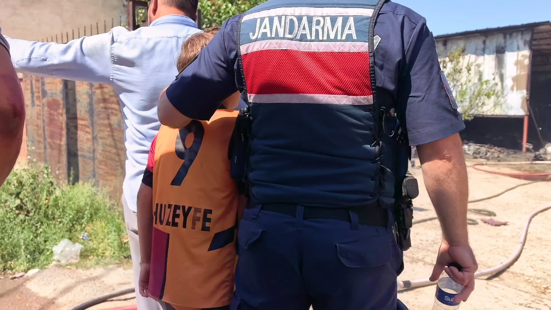 İnegöl'de yumurta deposunda yangın! İnegöl'de yumurta deposunda yangın!