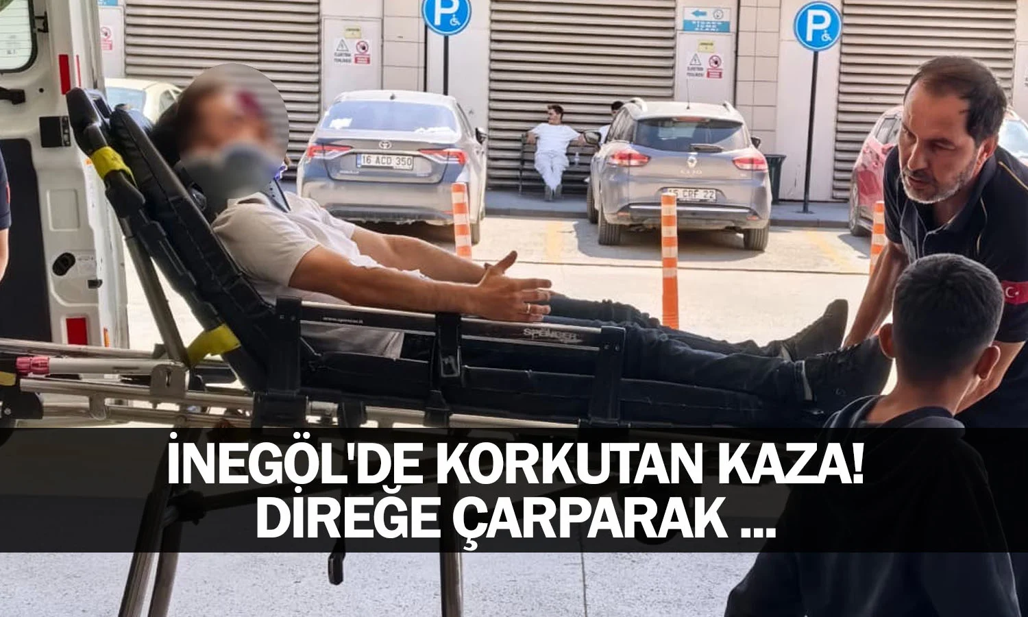 İnegöl'de korkutan kaza! Direğe çarparak ...