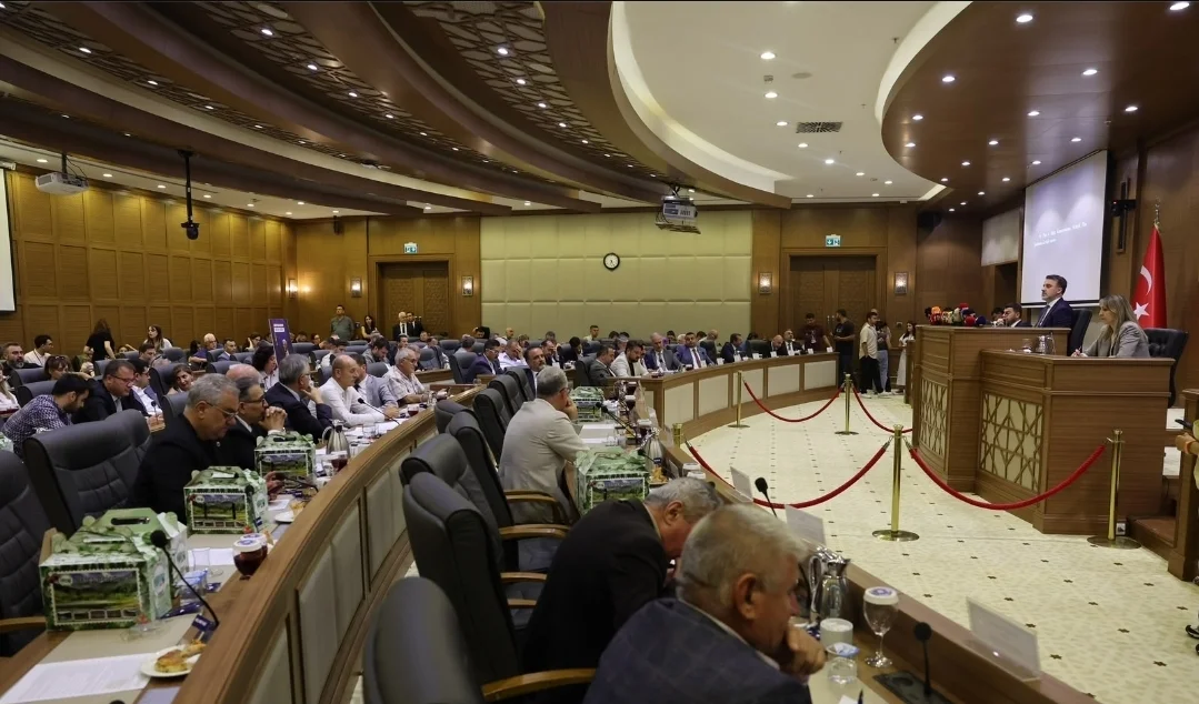 Büyükşehir Meclisi’nden stratejik kararlar