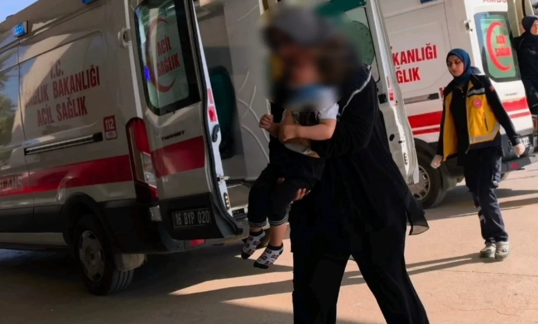 İnegöl'de bebek acılar içinde kaldı!