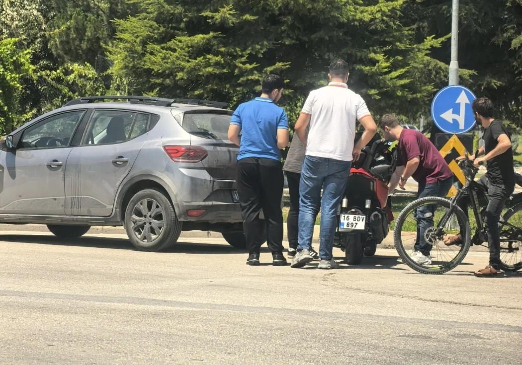 Motosikletli genç hastanelik oldu!