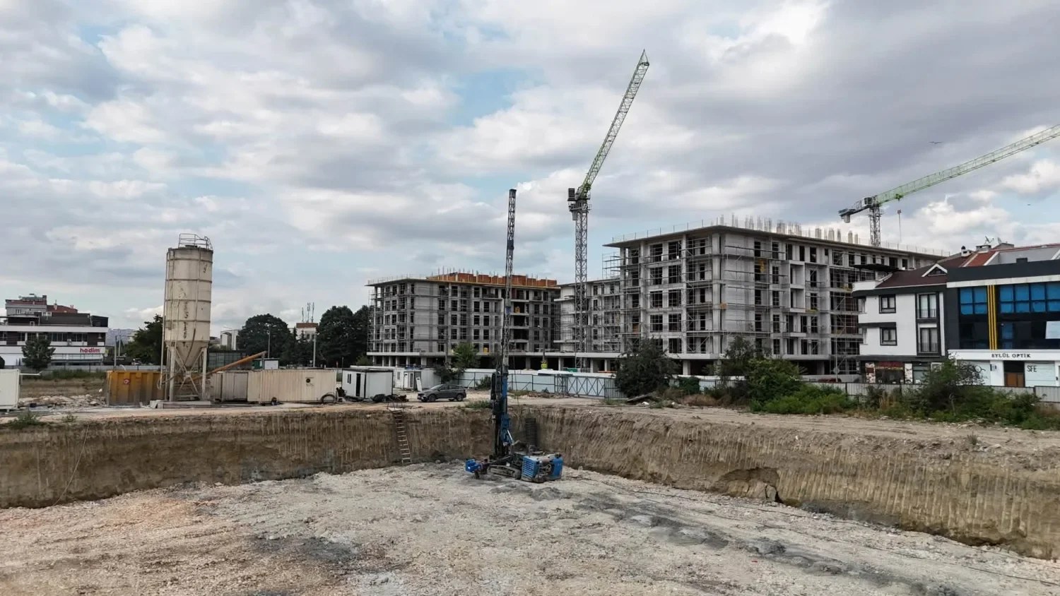 Turgutalp Kentsel Dönüşüm Projesinde Çalışmalar Tüm Hızıyla Sürüyor