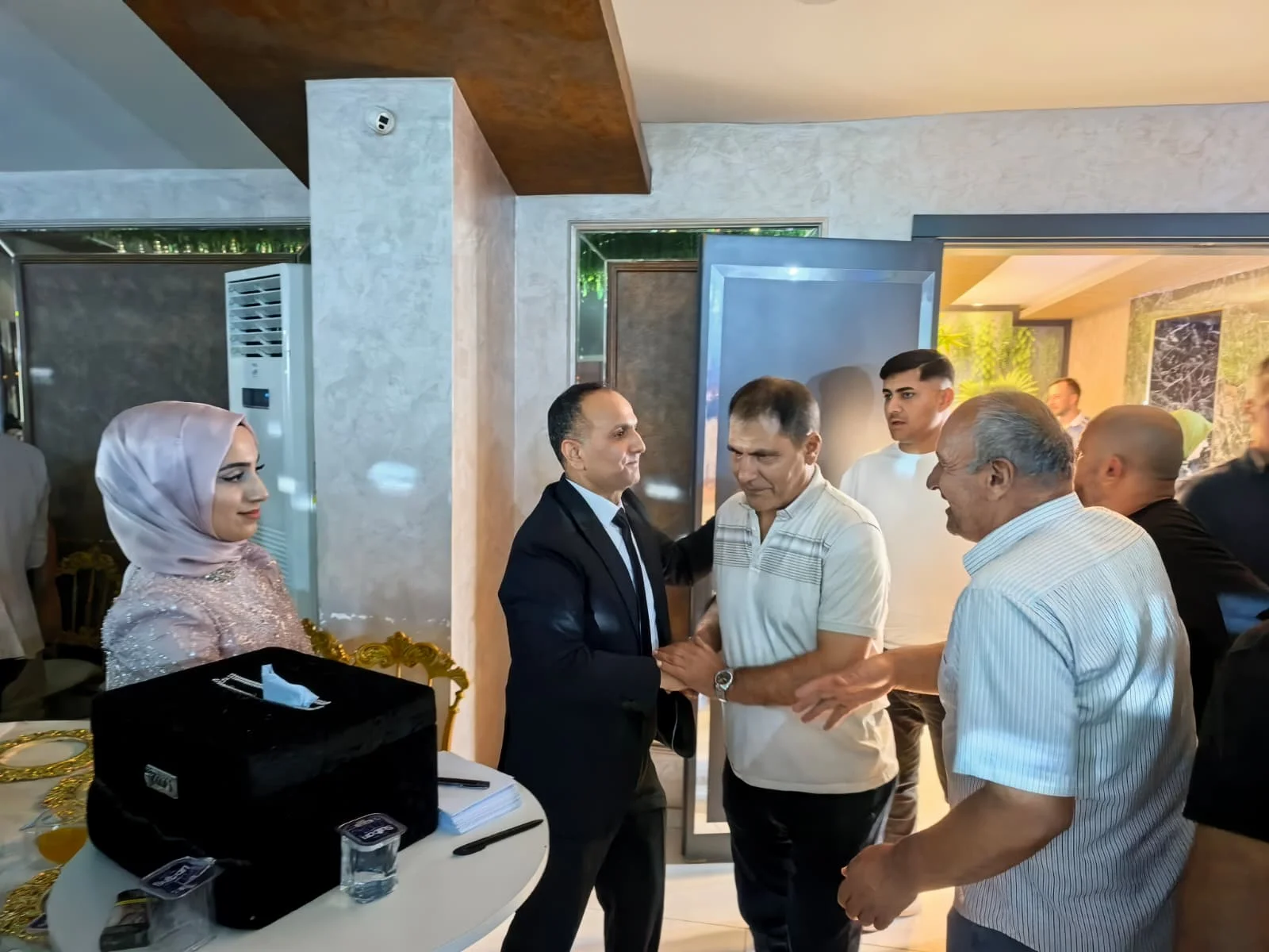 İnegöllü Başpolisin mutlu günü İnegöllü Başpolisin mutlu günü