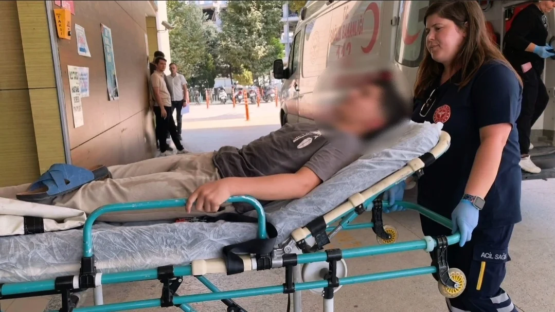 Hızlı yapıştırıcı hastanelik etti!