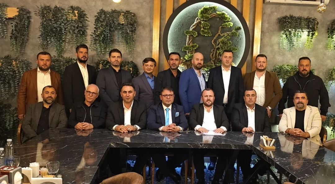 ​Turkuaz Liste Sahada: "Sektörün Sesi Olacağız"