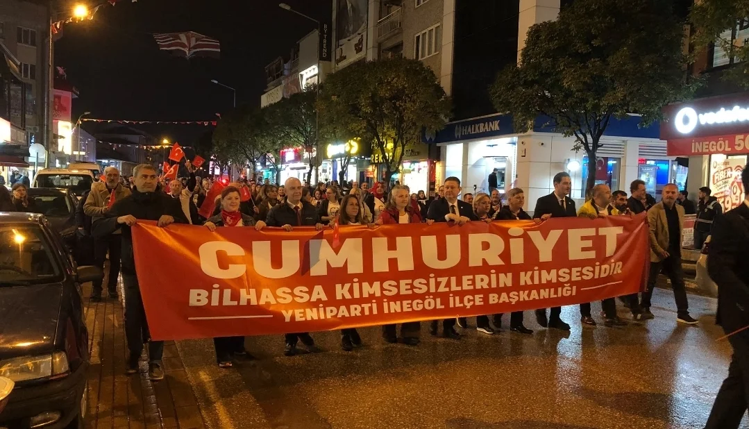 Erkan Dönmez: Cumhuriyet birleştirici gücümüzdür